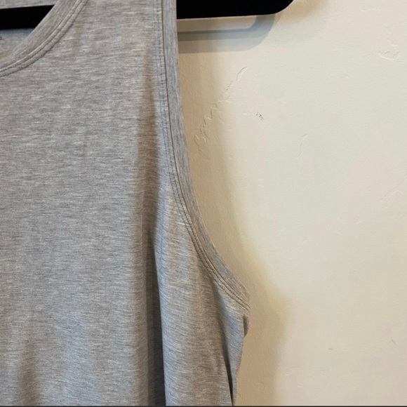 Patagonia razor back gray athletic tank top - Picture 3 of 4